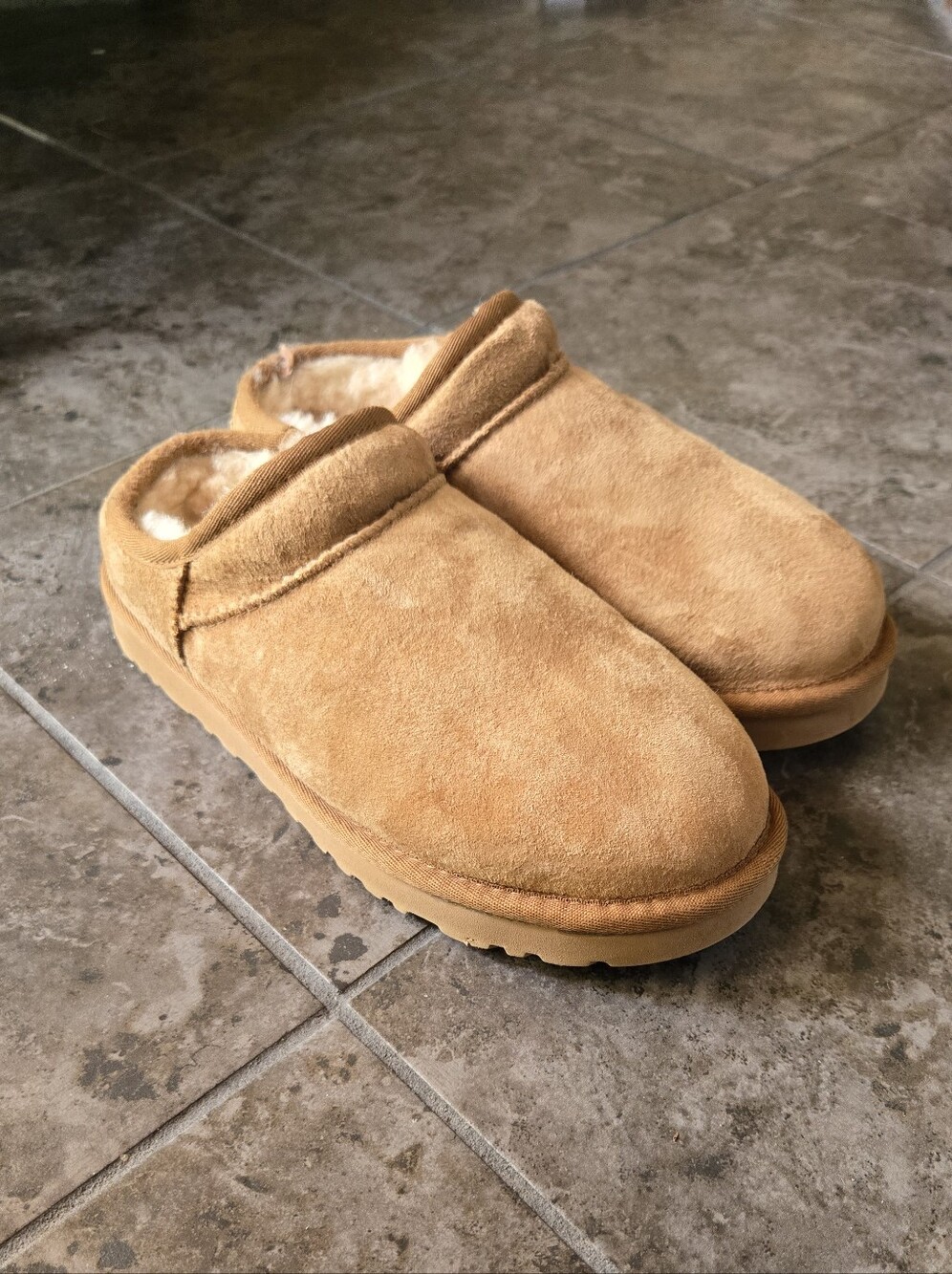 Ugg Classic Ultra Micro Mini Boots Boots Booties Slippers Chestnut Tan Size 7